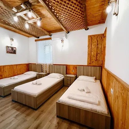 بيت ضيافة Daors House Gjirokastër